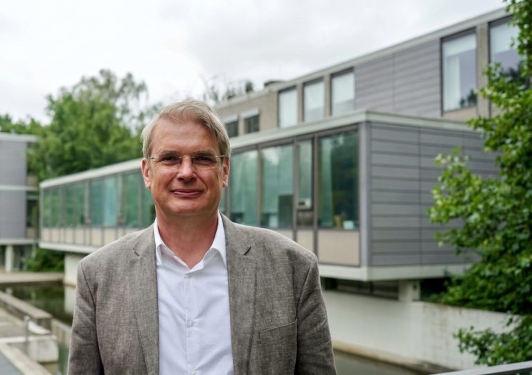 Arno Akkermans, geïnterviewd voor het 50-jarig bestaan van het Schadefonds Geweldsmisdrijven.